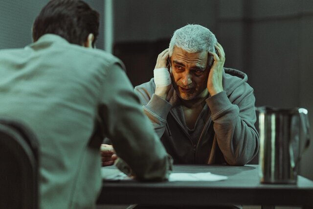 گریم «مهدی پاکدل» در فیلم «پروانه»، ساختۀ «محمد برزوییپور» گریم «مهدی پاکدل» در فیلم «پروانه»، ساختۀ «محمد برزوییپور»