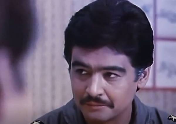 «رضا رویگری» در فیلم سینمایی «عقابها»، به کارگردانی «ساموئل خاچیکیان» «رضا رویگری» در فیلم سینمایی «عقابها»، به کارگردانی «ساموئل خاچیکیان»