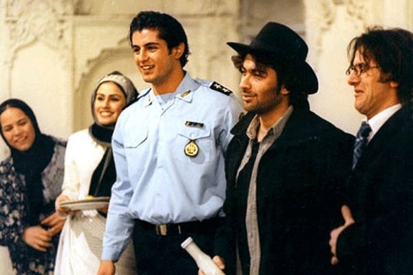 «پارسا پیروزفر» و «امین حیایی» در فیلم سینمایی «مهمان مامان» «پارسا پیروزفر» و «امین حیایی» در فیلم سینمایی «مهمان مامان»