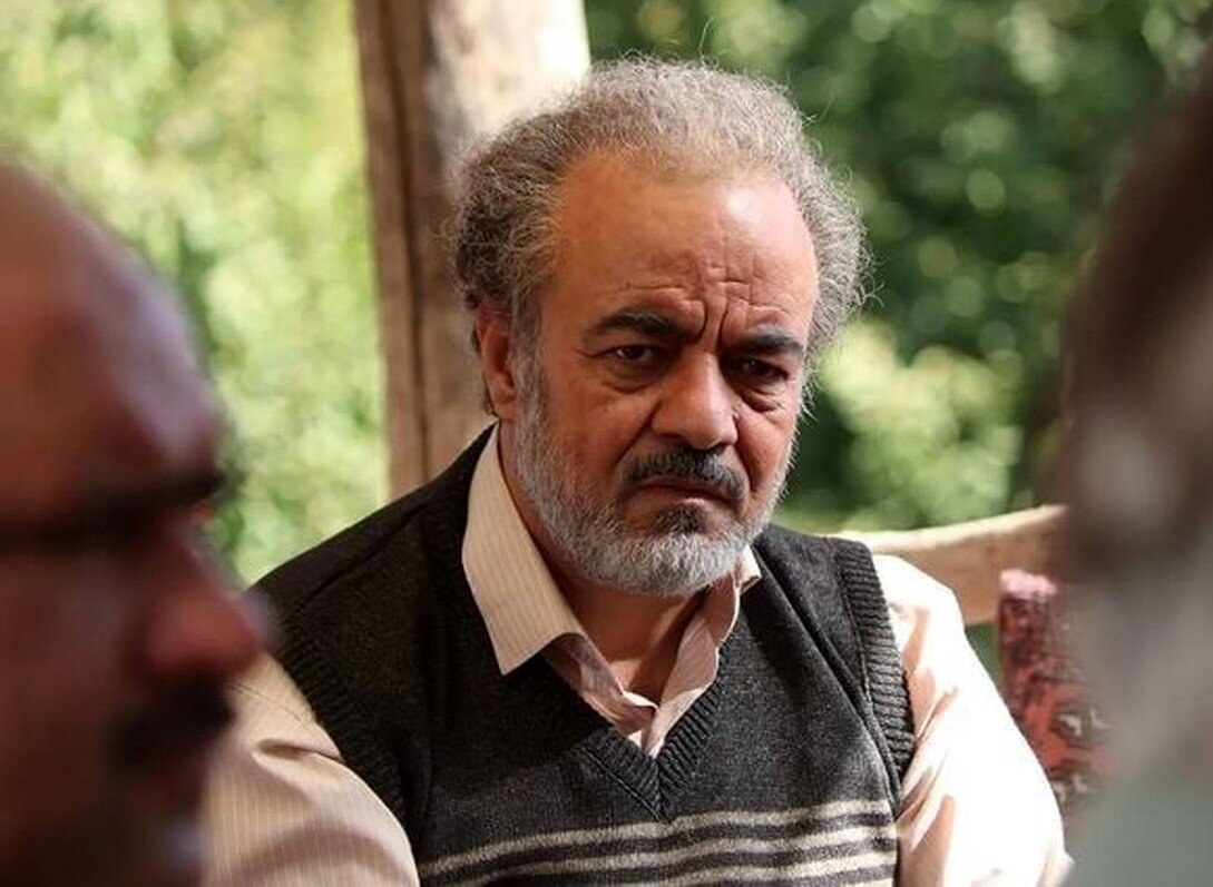 «سعید آقاخانی»، کارگردان سریال تلویزیونی «اسباب زحمت» «سعید آقاخانی»، کارگردان سریال تلویزیونی «اسباب زحمت»