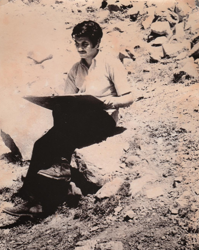 امدادیان در حال نقاشی در درکه تهران امدادیان در حال نقاشی در درکه تهران