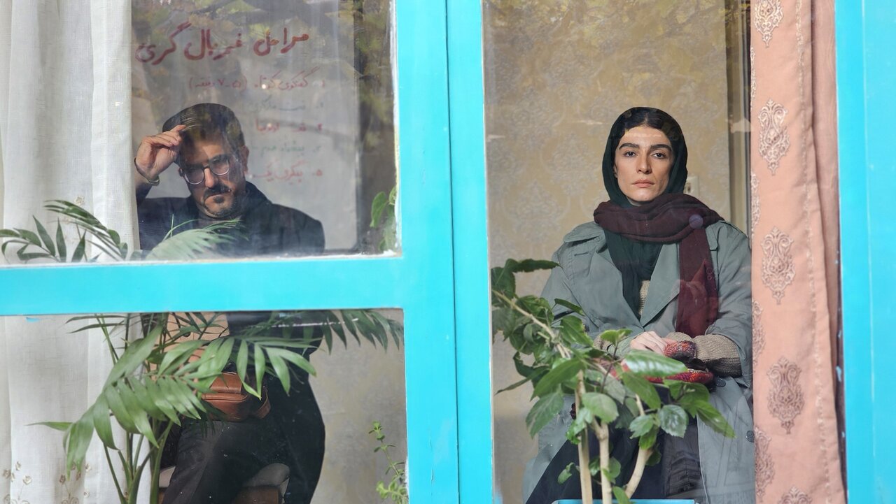فیلم کوتاه «فریز» با بازی «سمانه بابازاده» از آثار راه یافته به چهل‌سومین جشنواره فیلم کوتاه تهران